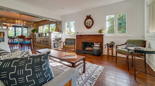 Aesthetic living room