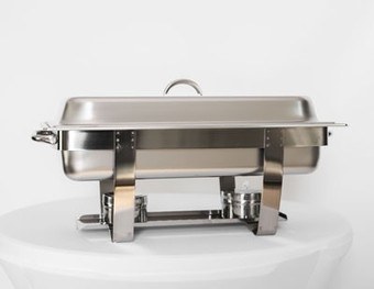 duży podgrzewacz z przykrywką