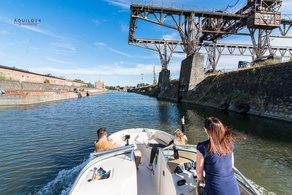 Manewry portowe w porcie miejskim