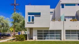 Trendy Los Angeles home