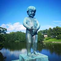 Rzeźba w parku Gustawa Vigelanda.