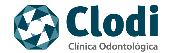 logo clodi odontologia