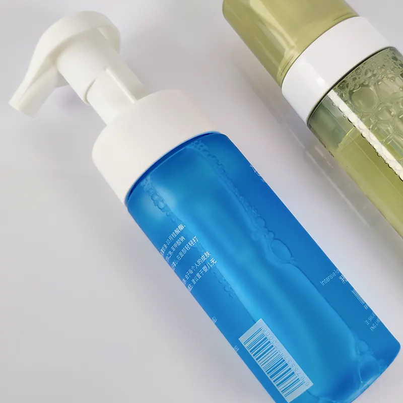 Matte finish cosmetic foam pump