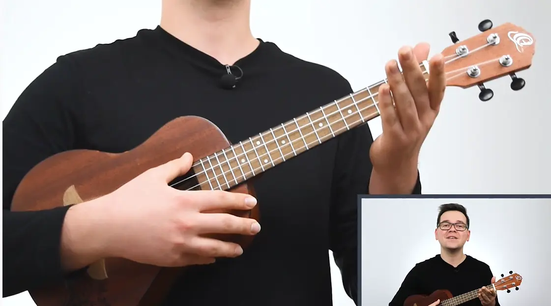 Szkoła Ukulele 1 Kurs online - postawa