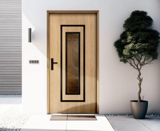 Drzwi z przeszkleniem – jasne wejście i dobra izolacja | Salony Fachowiec Kraków Zewnętrzne drzwi z przeszkleniem w drewnianym wykończeniu – doświetlone i eleganckie wejście