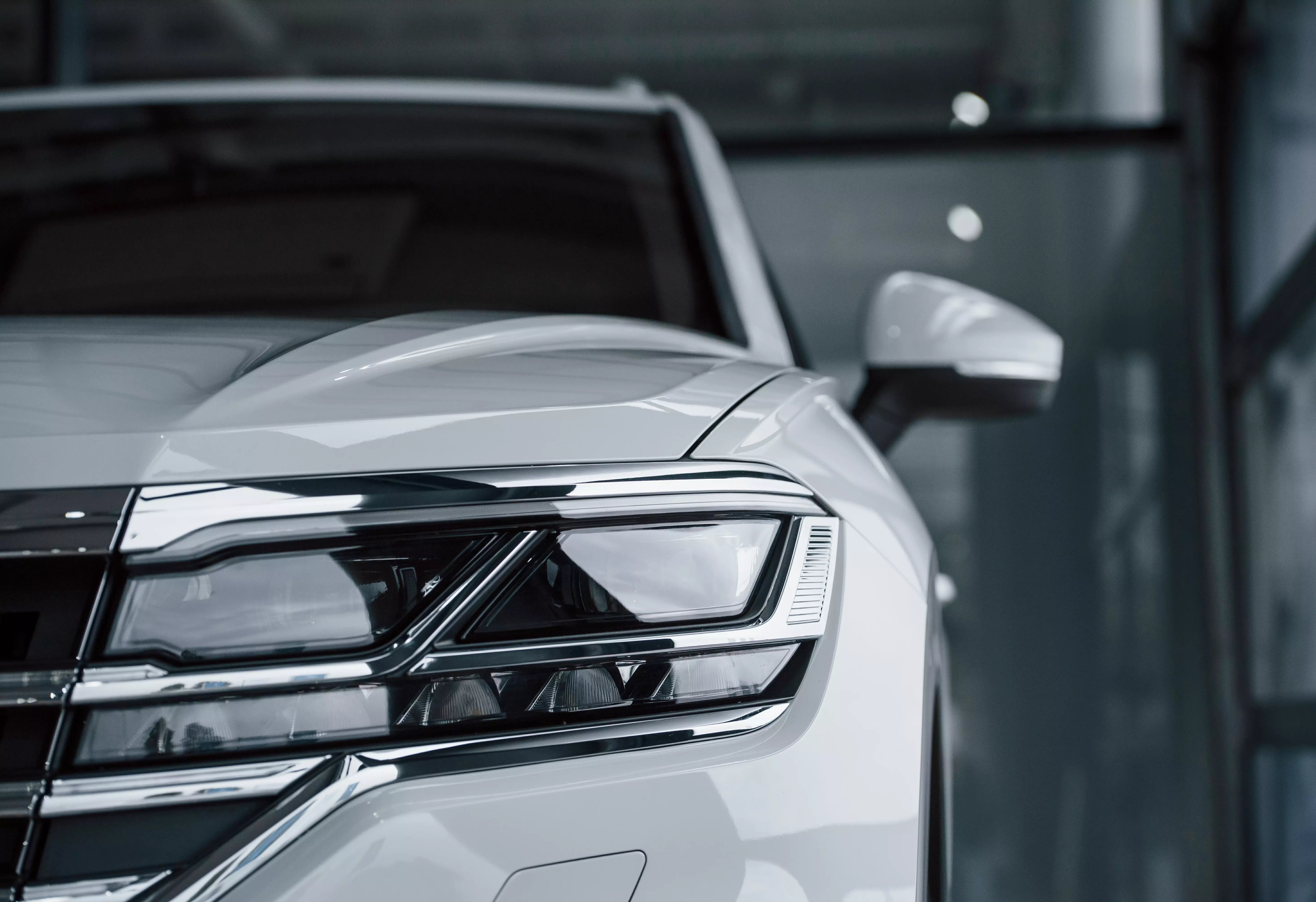 Imagem de um carro branco