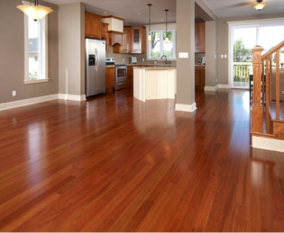 Podłogi drewniane Fachowiec Drewno egzotyczne twardsze, odporne na wilgoć, o unikalnym kolorze i rysunku słojów.