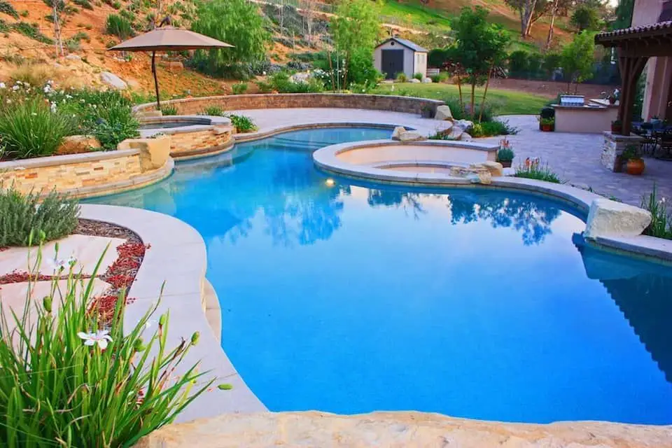 freeform pool design