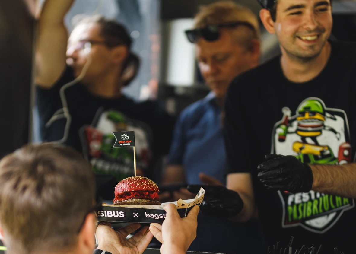 Pasibus - kultowa sieć burgerowni