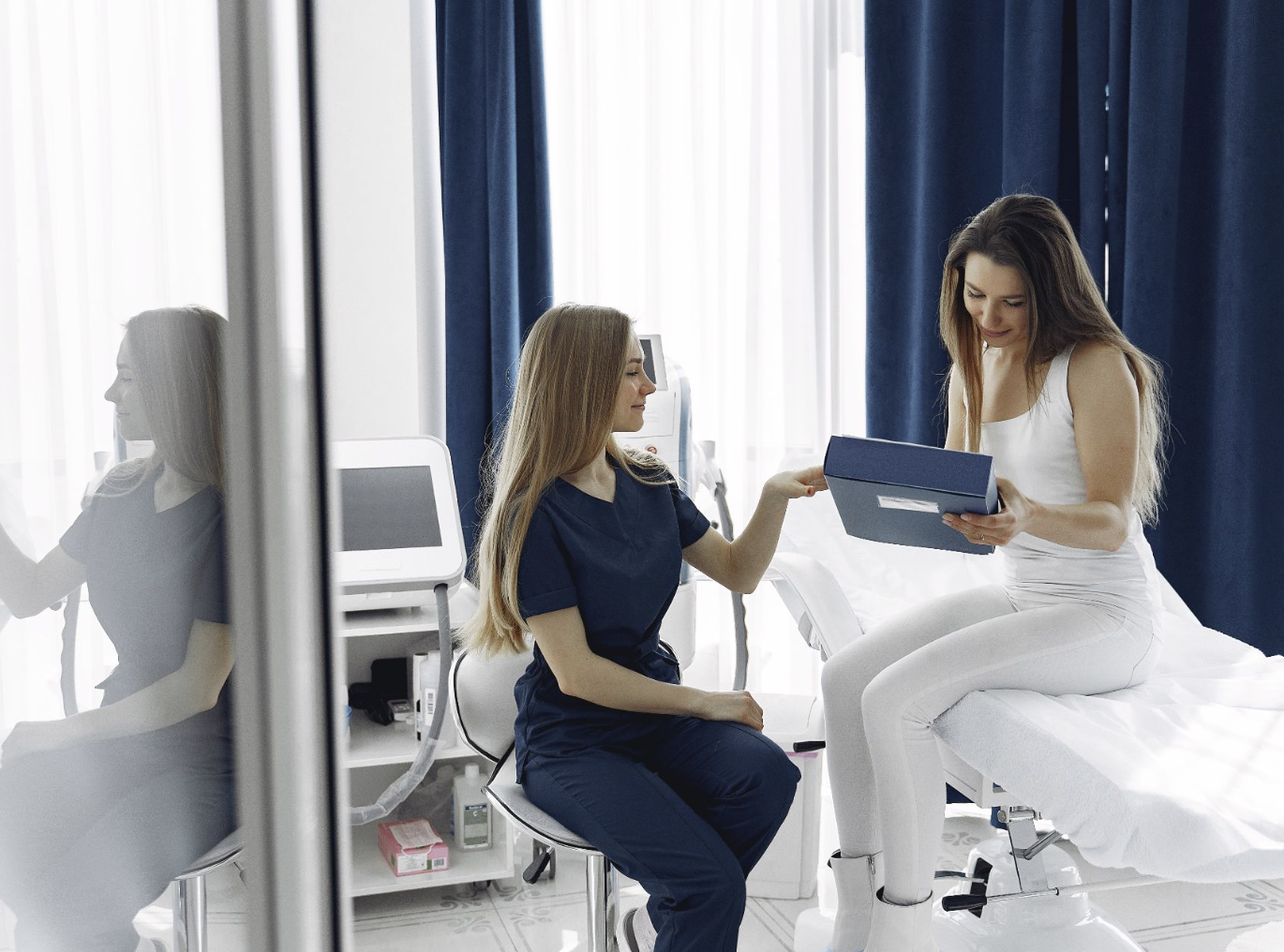 Warm, elegant Manhattan medical aesthetics clinic consultation room
