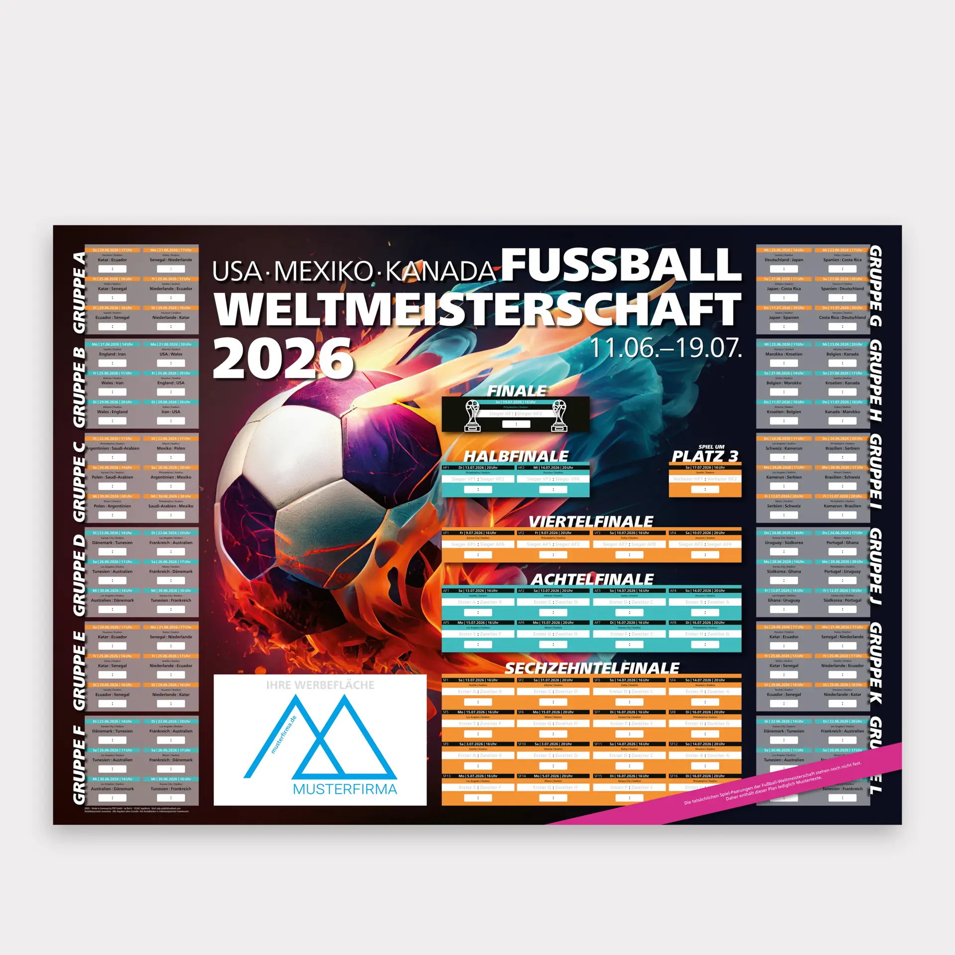 Gro&szlig;formatiger WM-Wandplaner 2026 im Design Feuerball &ndash; DIN A1 Spielplan mit brennendem Fu&szlig;ball-Motiv und individueller Werbefl&auml;che f&uuml;r Firmenlogos.