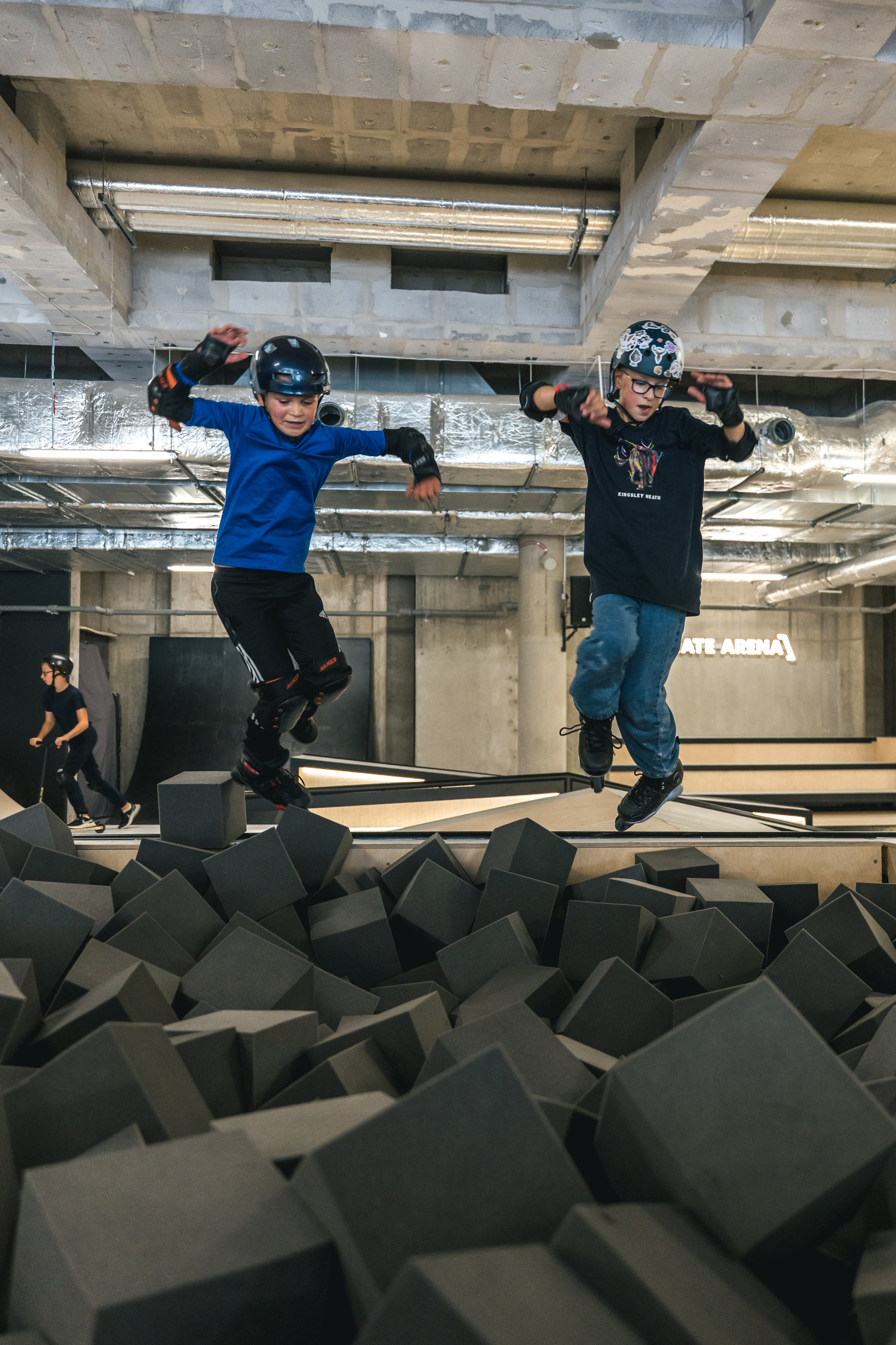 SkateArena – podświetlony skatepark