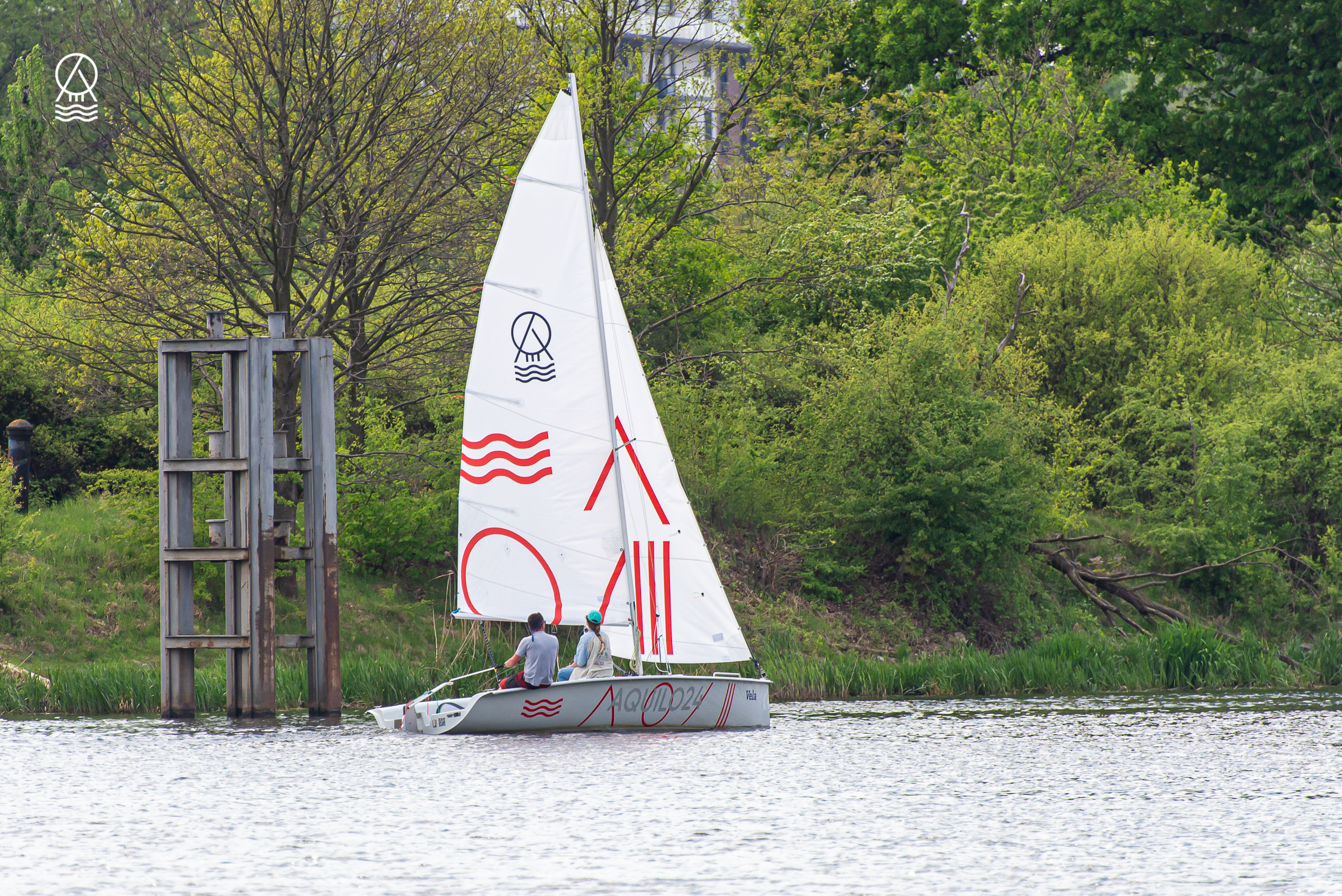 Trening pływania w ślizgu kobieta