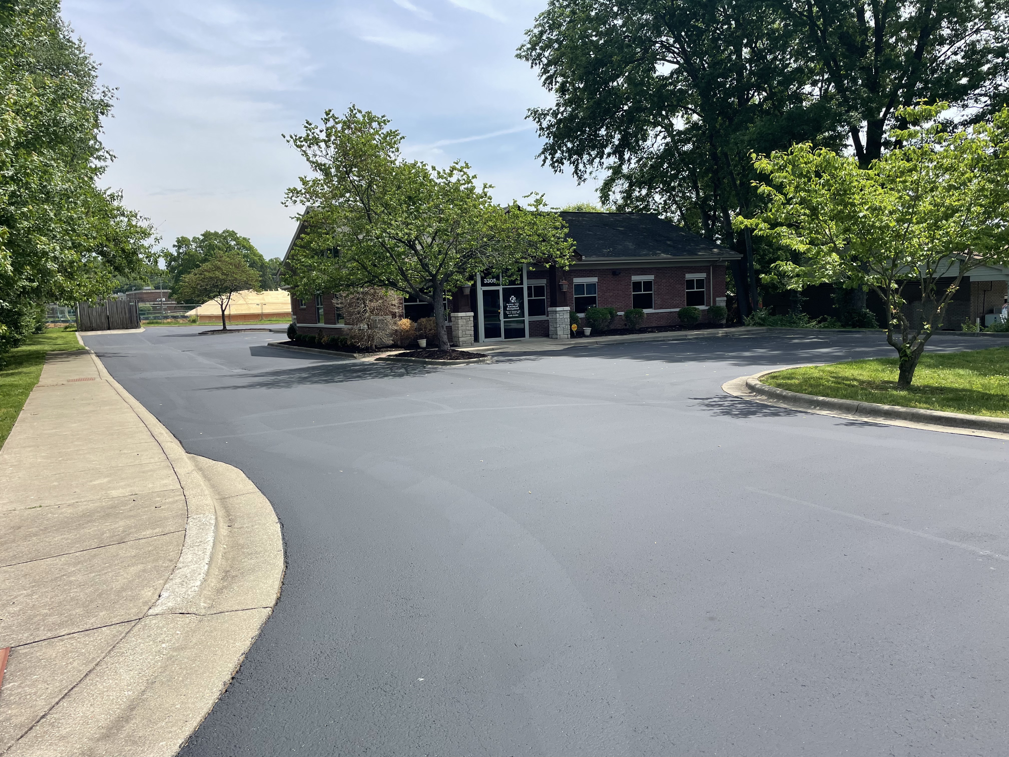 commercial asphalt sealcoating parking lot asphalt sealcoating