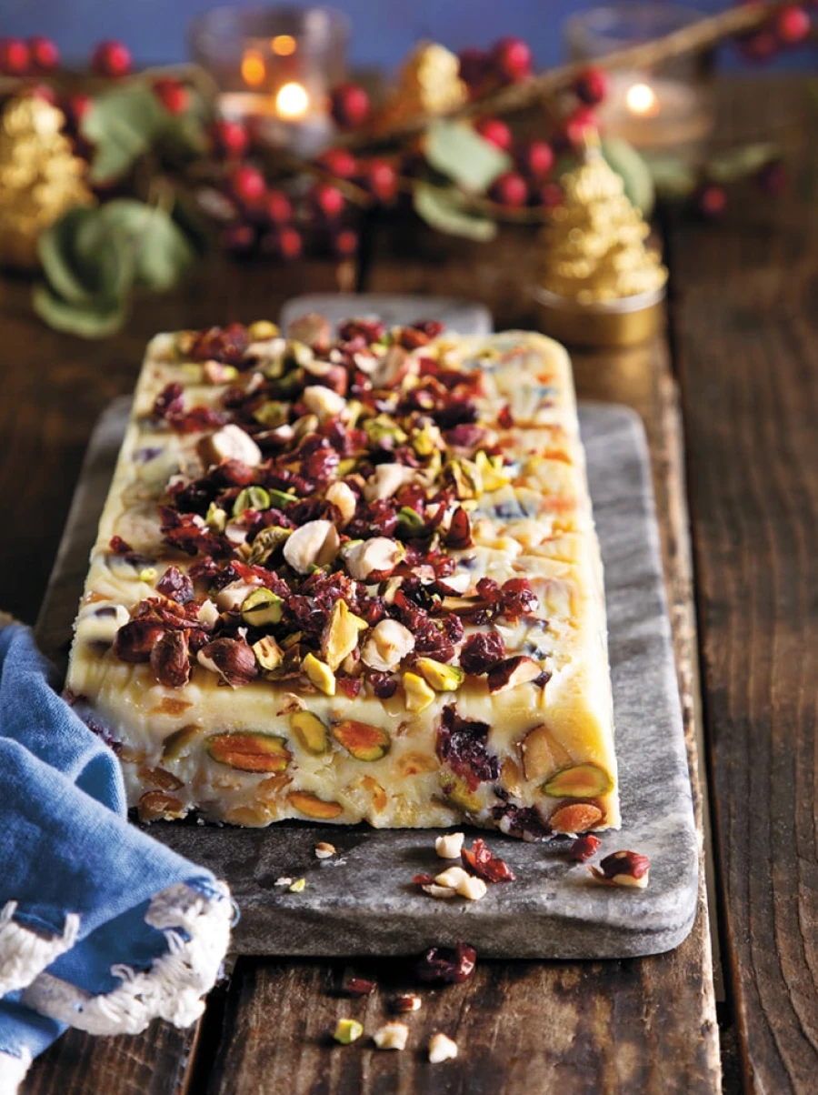 Box Ciasto waniliowe, z orzechami, żurawiną