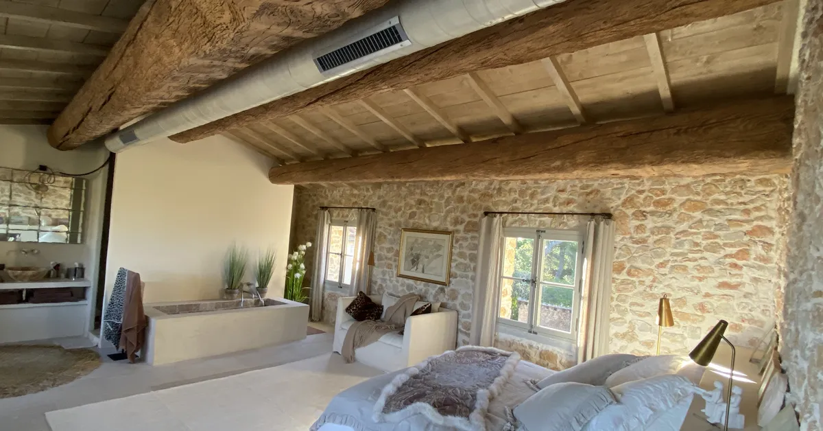 Chambre avec climatisaiton r&eacute;versible gainable en inox