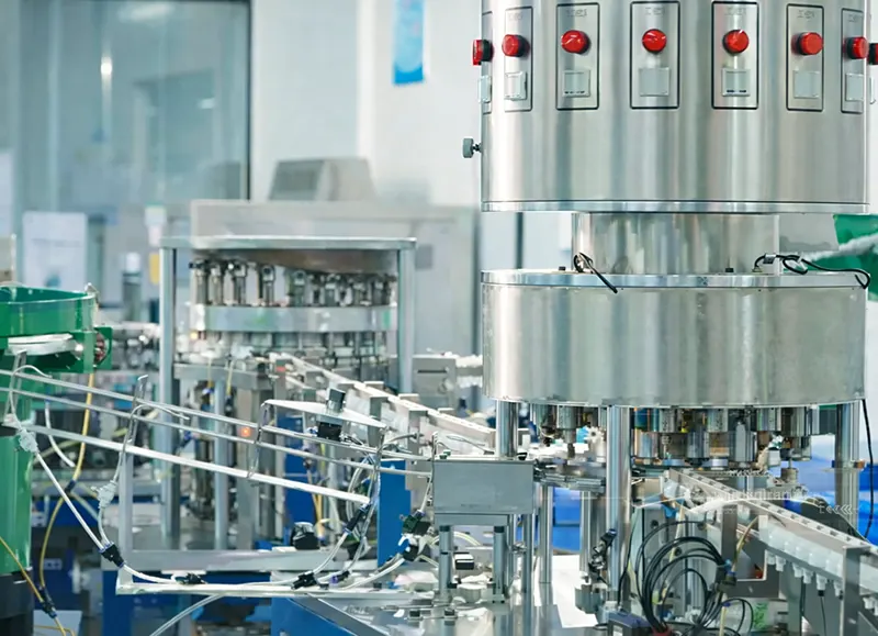 Foam pump back-flow leak testing equipment