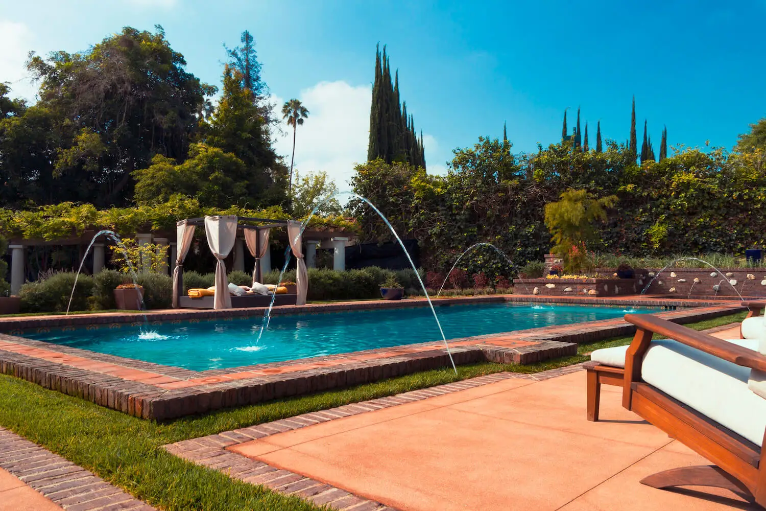 landscape design & pool build