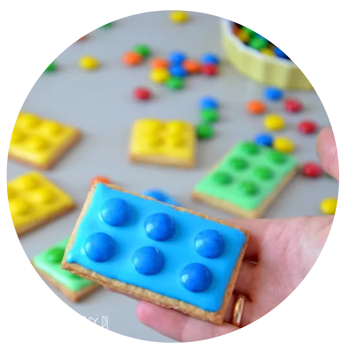 Magnes na lodówkę.