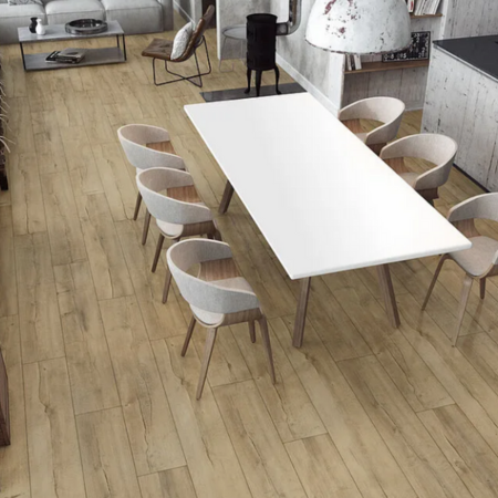 Kolekcja została zaprojektowana z myślą o miłośnikach naturalnych i klasycznych stylów. Zapraszamy do Salonów Fachowiec w Krakowie, Kielcach, Busku-Zdroju oraz Kazimierzy Wielkiej.