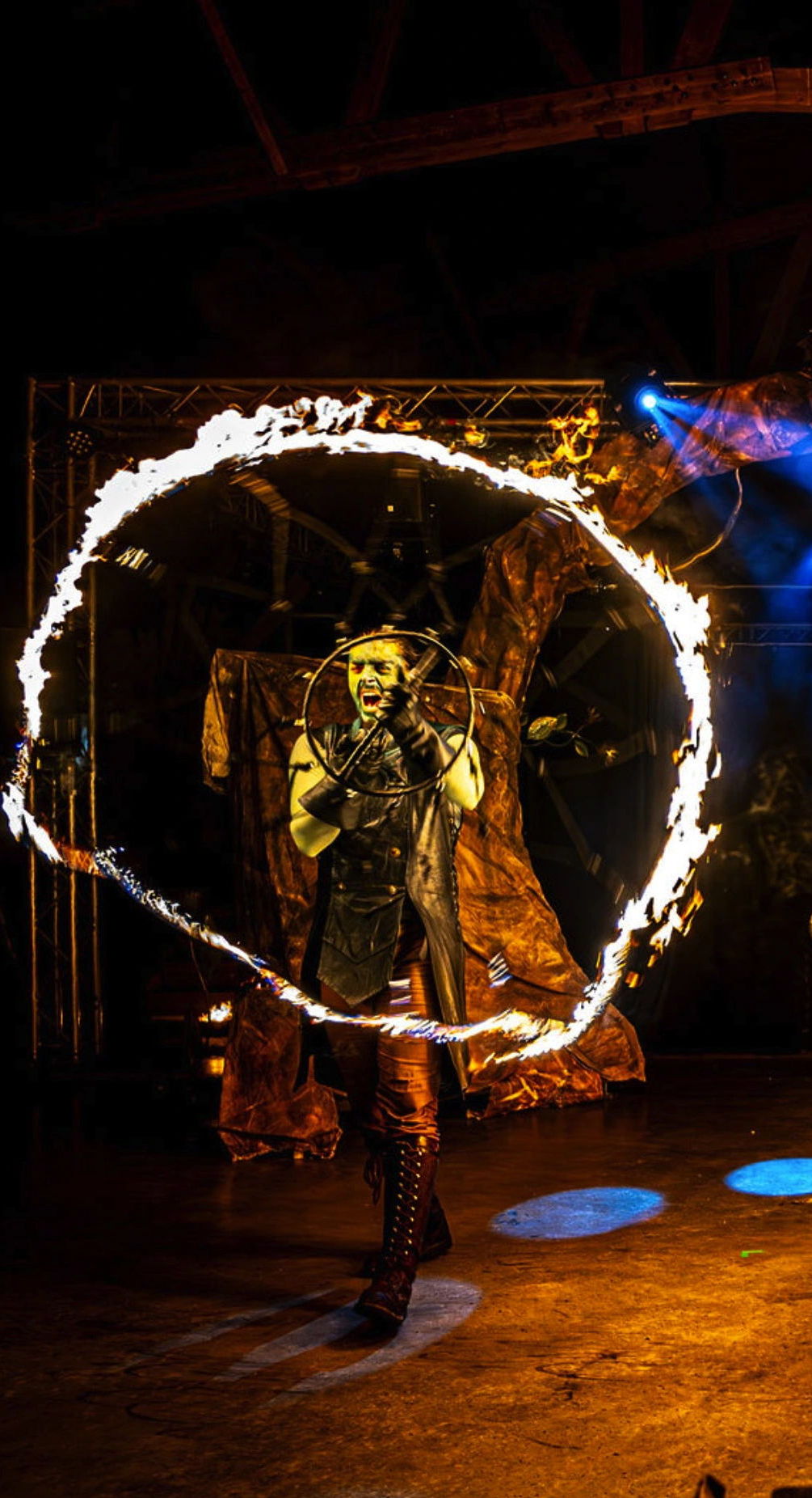 compañia espectáculo de fuego