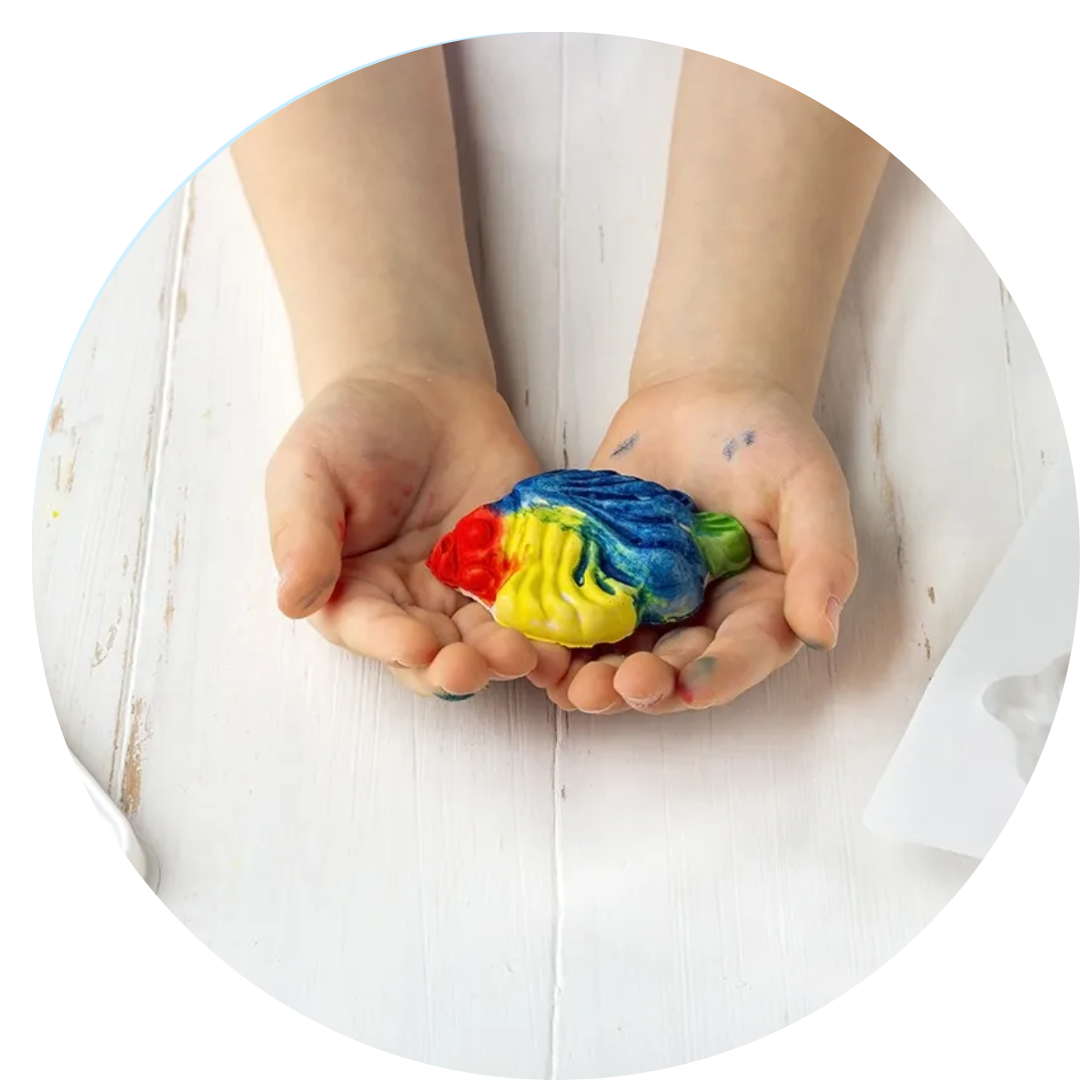 Uczestnicy kolonii w przebraniu Superbohatera Green School.