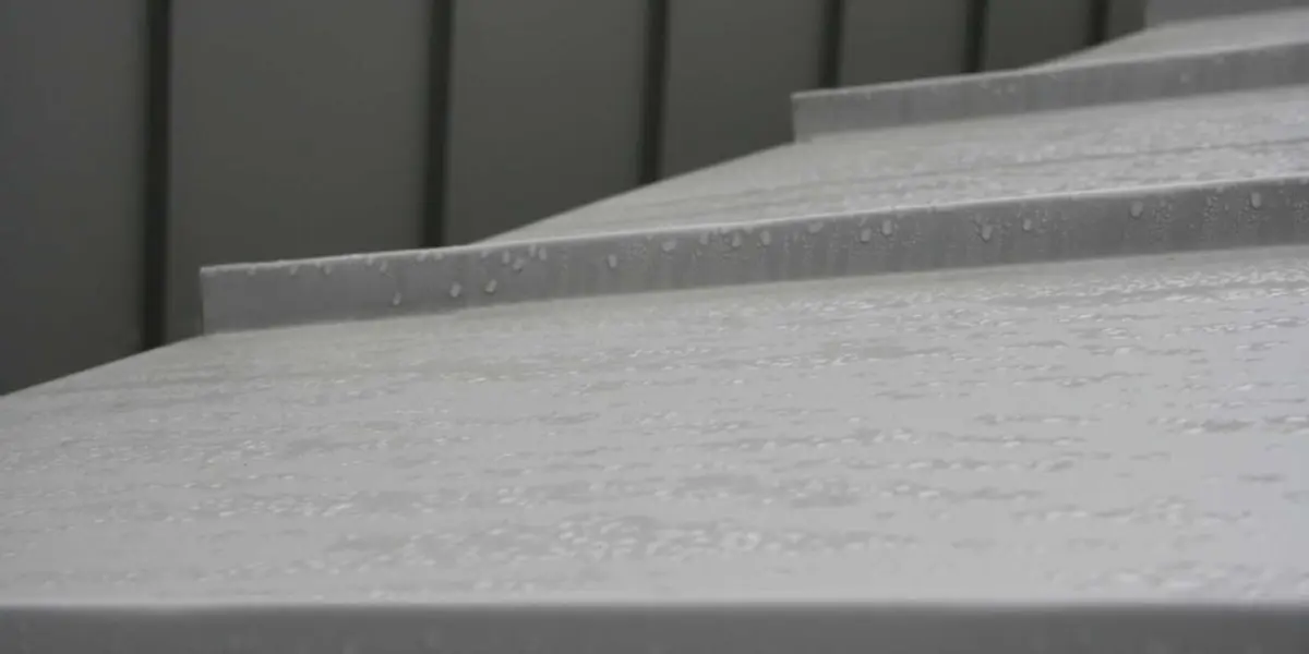 Joints debouts pour toiture