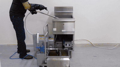 Circulating and returning oil