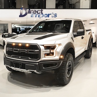 Interior da Ford F-150 Raptor 2017 no Brasil, importada pela Direct Imports