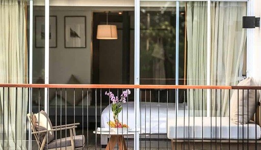 Deluxe Botanical Celes